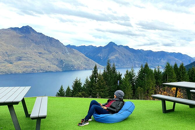 10 Day North to South Island NZ Private Tour from Auckland - Christchurch to Kaikōura or Akaroa: ocean wildlife and two distinct vibes