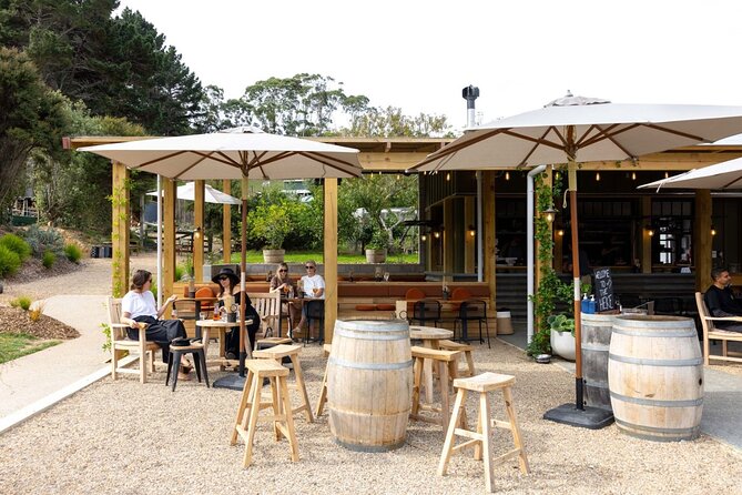 4.5-Hour Scenic Wine Tour with Private Guide & Up to 12 Tastings - Stop 3 + lunch logic: Batch Winery and the optional meal