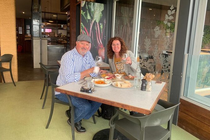 4.5-Hour Scenic Wine Tour with Private Guide & Up to 12 Tastings - Stop 4: the third vineyard choice (Stoneridge, Kennedy Point, or Postage Stamp)
