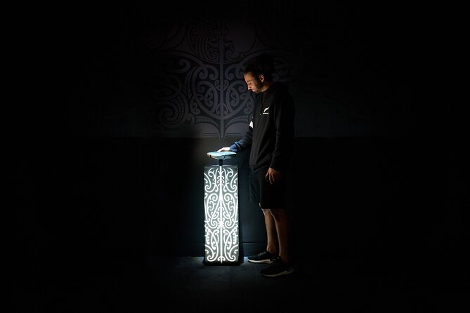 All Blacks Experience: Interactive Guided Cultural Tour - Replica changing sheds and the players tunnel: the moment haka hits