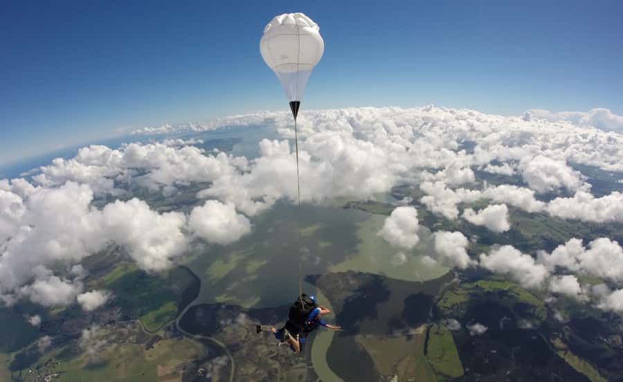 Auckland: 13000, 16000, or 18000-Foot Tandem Skydive - Quick hits (so you can decide fast)