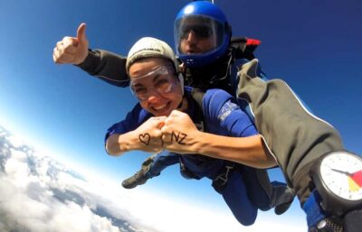 Auckland: 13000, 16000, or 18000-Foot Tandem Skydive - The 3-hour rhythm: what happens before you’re strapped in