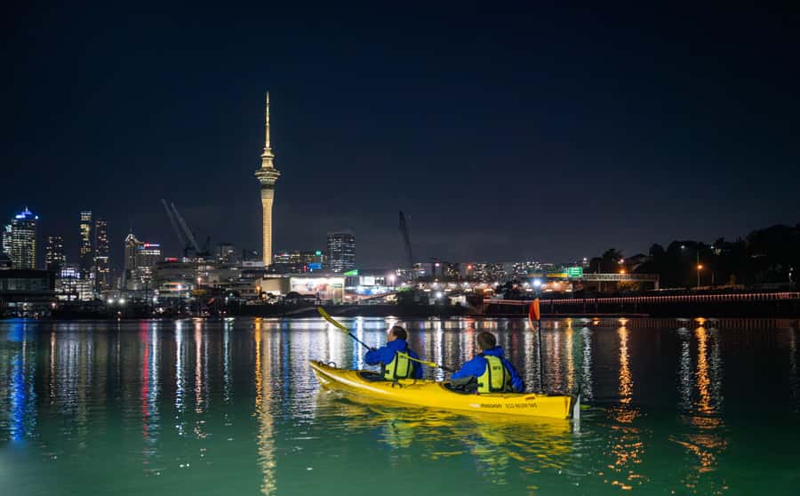 Auckland: City Lights Night Kayak Tour - Meeting at Z Pier: quick setup, then you’re gliding