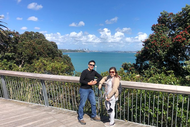 Auckland City Private Tour for Couples. Be chauffeur driven with added extras. - Mission Bay Drive + Parnell: Beachside Moments and Rose-Garden Calm