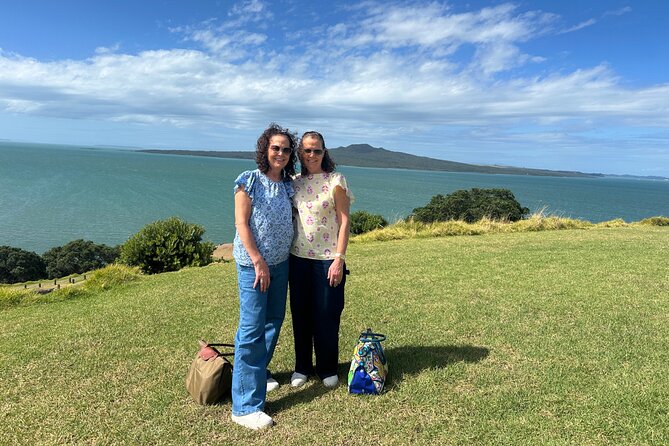 Auckland City Top Spots Half Day Private Tour - Harbour Bridge and Westhaven Marina: Auckland’s first wow moment