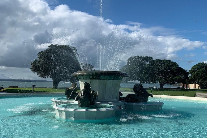 Auckland City Tour — One Day The Ultimate Auckland Experience - Mission Bay: a quick beach reset and photo break