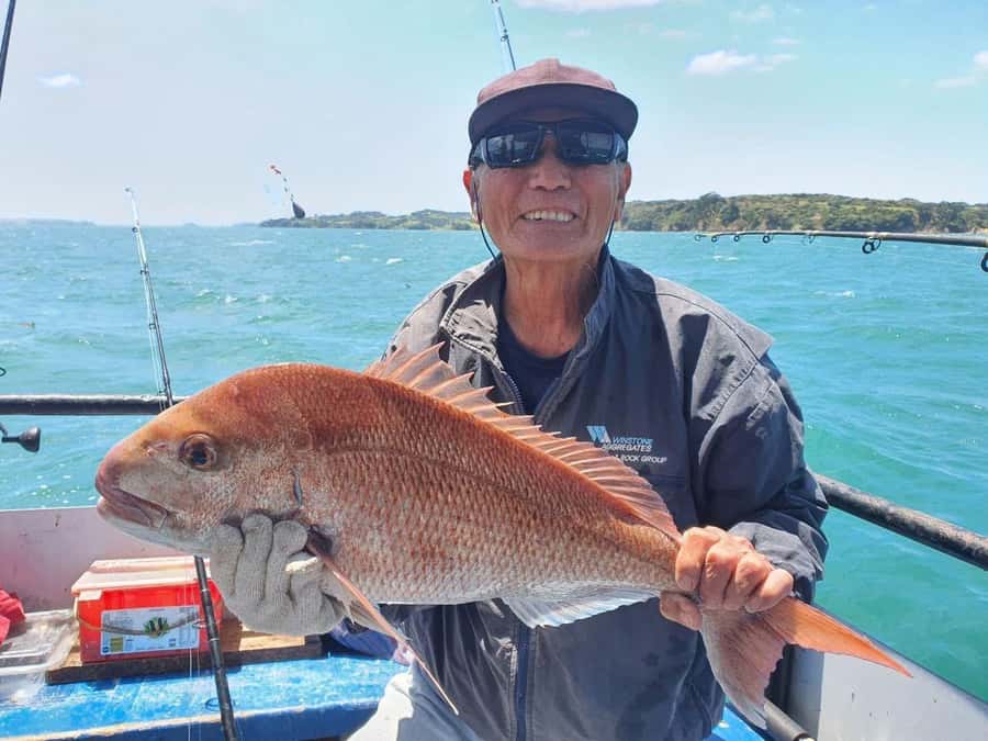 Auckland: Full-Day Fishing Charter (7 am - 4 pm) - Why the crew experience matters (especially if you’re learning)