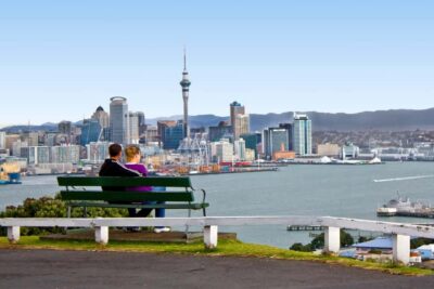 Auckland: Guided Small Group City Discovery Tour - Queen Street and the CBD: your shortcut to Auckland’s core