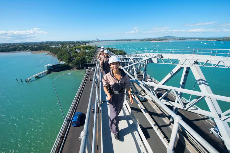 Auckland Harbor Bridge: Bridge Climb - Key points to know before you go