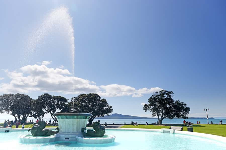 Auckland Scenic Half-Day City Sightseeing Tour - Ponsonby and K Road (Karangahape Road): neighborhood flavor without the research