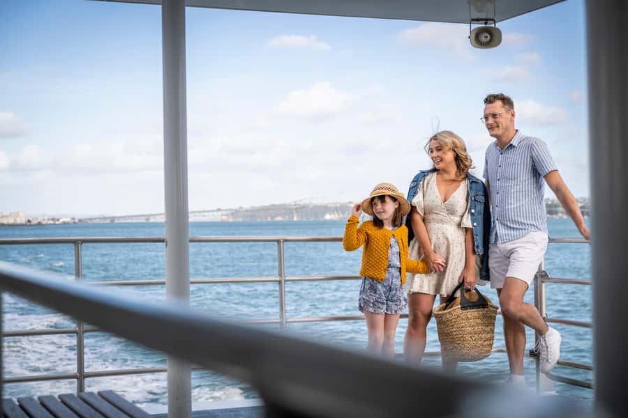 Auckland: Scenic Harbour Sightseeing Cruise - Harbour Bridge and Sky Tower: the reason this cruise feels worth it