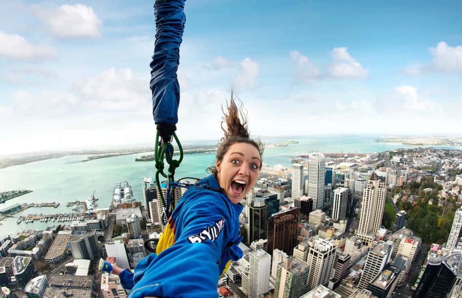 Auckland: SkyJump with Sky Tower Entry Ticket - The SkyJump experience: 192m, 85 km/h, and an 11-second controlled drop