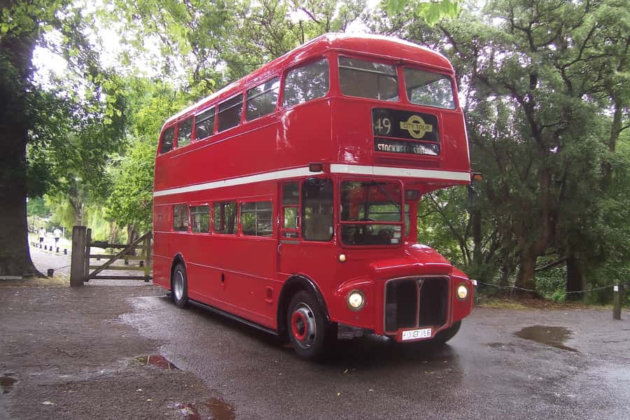 Auckland: Vintage Double-Decker Bus Sightseeing Tour - Where You Start and How to Find 2 Customs Street East