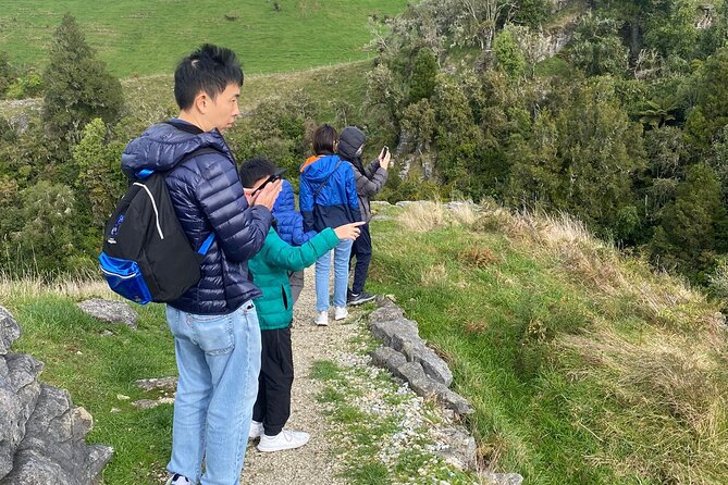 Auckland : Waitomo Spellbound Glow Worm Twin Caves Private Tour - Breaks, tea/coffee, snacks, and photo-friendly caves