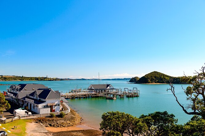 Bay of Islands Explorer Experience Small Group Tour From Auckland - Small group, Wi‑Fi, and the guide factor that changes everything