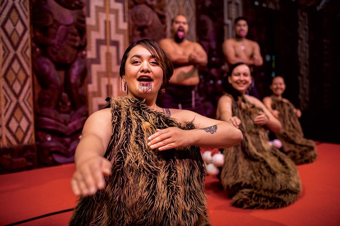 Bay of Islands Heritage Experience from Auckland incl. Waitangi & Russell - Why this Bay of Islands day trip feels different from a basic drive