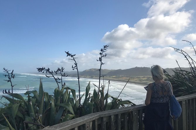 Beautiful Nature Tours Auckland - Private Tour - Kumeu wine region and a picnic-style break by the ocean