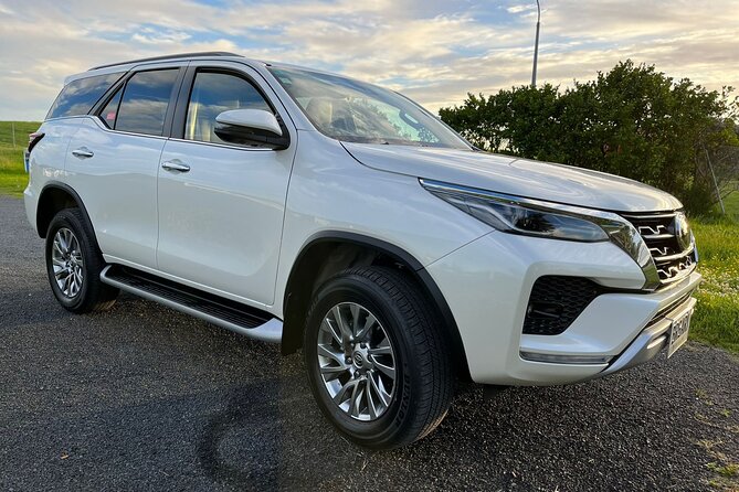 Direct & Quick Auckland Airport Transfer to/from Hotel in SUV - Why a private SUV transfer beats Auckland taxi lines