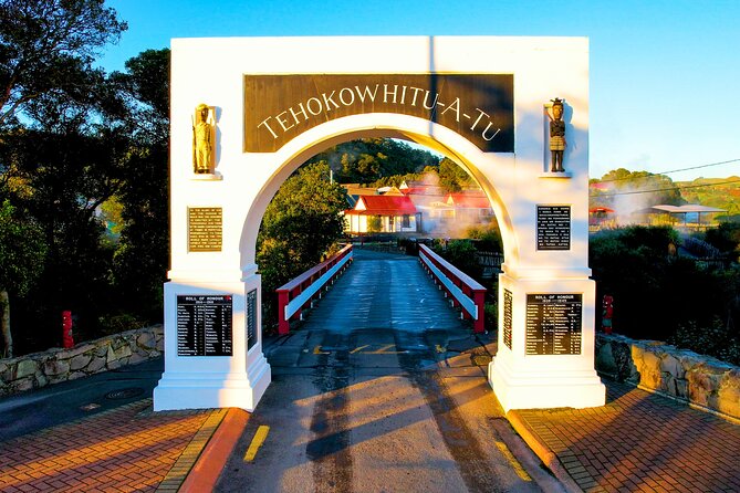 Ex Auckland: Rotorua Māori Village with Haka and Hot Springs - Key highlights you’ll feel right away