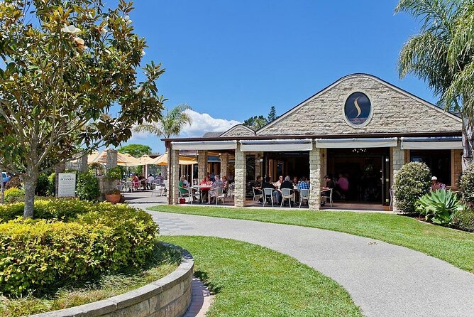 Explore West Auckland with Winery - Soljans Estate Winery in Kumeu: A Family-Owned Break From Coast Driving