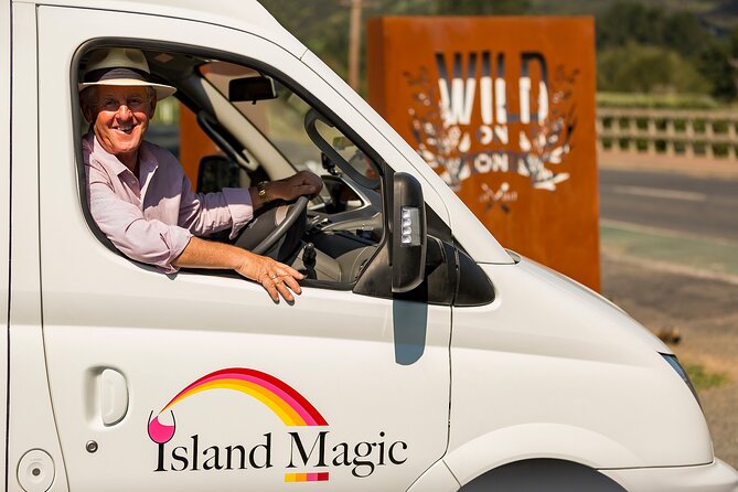 Flavours of Waiheke, wine, beer, spirits INCLUDES lunch - MAX 11 - A Waiheke day that keeps the fun, not the stress