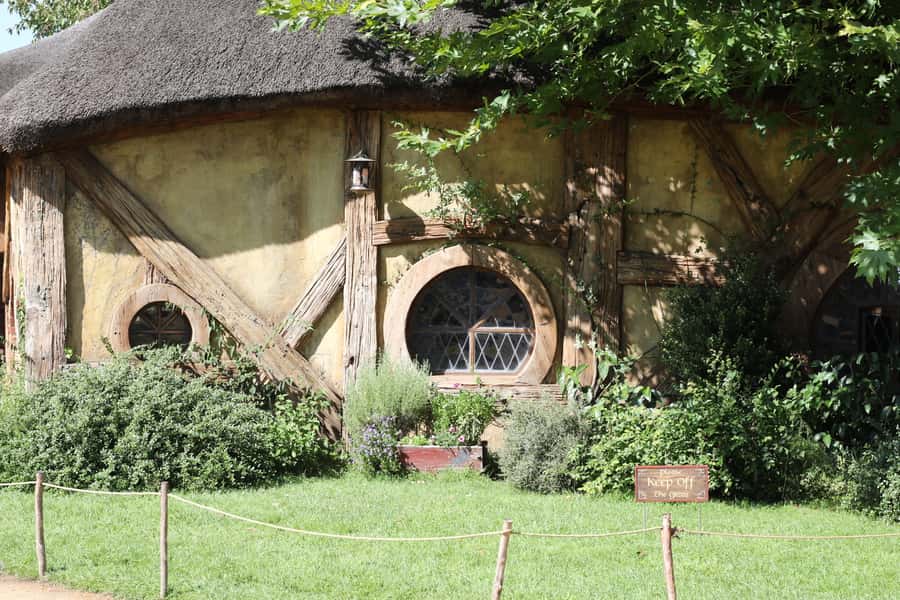 From Auckland: Hobbiton Afternoon Tour - Key points that matter
