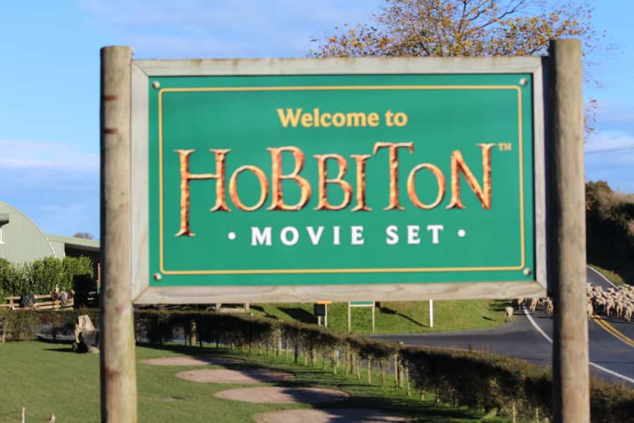 From Auckland: Hobbiton & Rotorua Tour with Lunch at Te Puia - Key Things That Make This Tour Worth Looking At