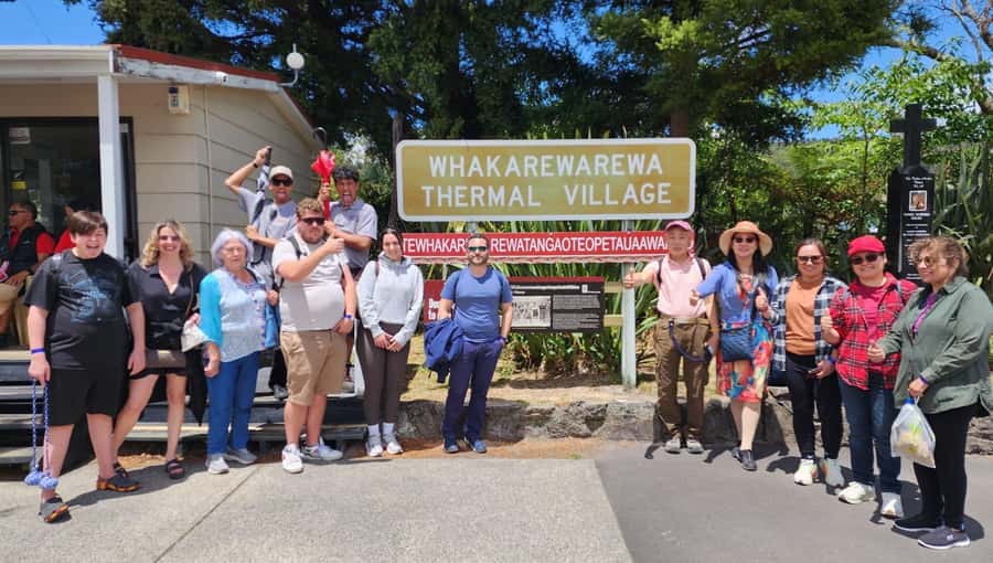 From Auckland: Rotorua Māori Village & Hot Springs with Haka - Geothermal Highlights at Whakarewarewa: Mud Pools, Geysers, and Silica Formations