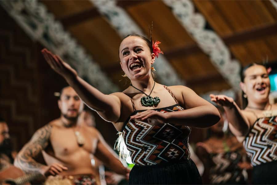 From Auckland: Rotorua Te Puia, Haka & Polynesian Spa Tour - Rotorua in One Long Day: What 12 Hours Really Means