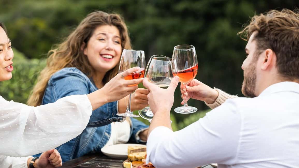From Auckland: Taste Of Waiheke Island Day Tour - Mudbrick Vineyard: Ending with Another Pour and More Views