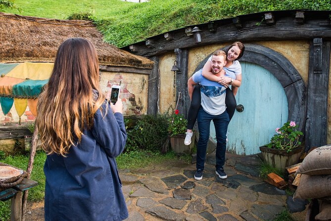 Hobbiton Movie Set day tour From Auckland - A Full-Day Middle-earth Getaway From Auckland’s Hotel Door