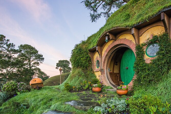 Hobbiton Movie Set Experience: Private Tour From Auckland - From Auckland to Hobbiton: how this private day actually runs