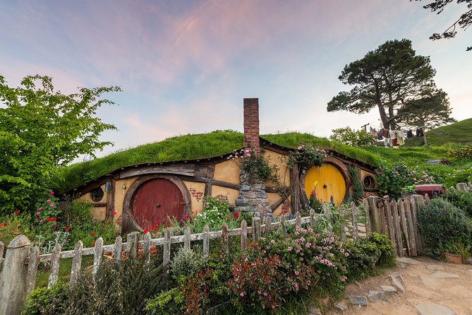 Hobbiton Movie Set Experience: Private Tour From Auckland - Guide energy and local touches: the Marty factor