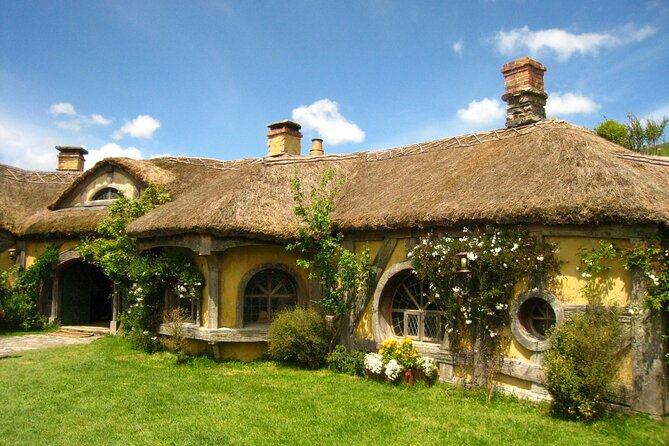 Hobbiton Movie Set Small Tour from Auckland - Price and value: is $257.54 a good deal?