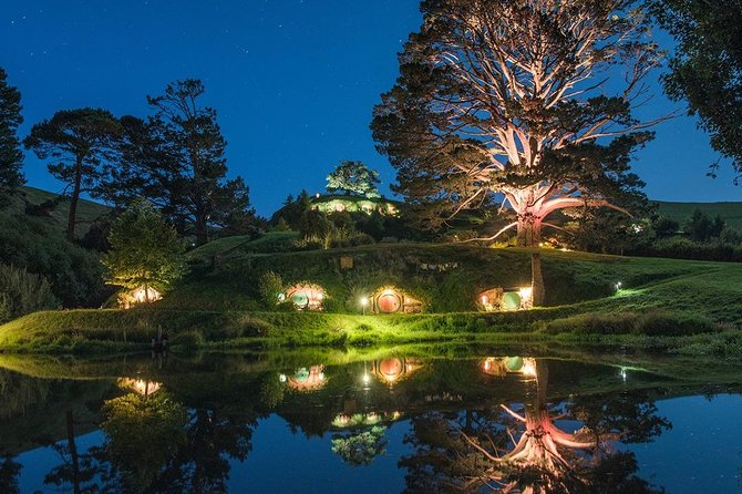 Hobbiton & Waitomo Caves Small Group Tour from Auckland inc Lunch - Waitomo Glowworm Caves: guided cave time and what you’ll actually see