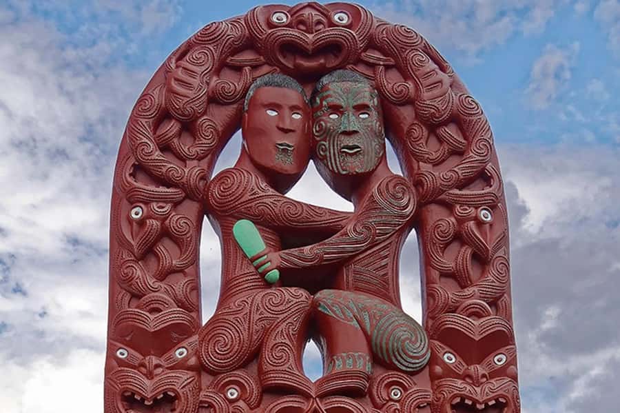 Hobbiton, Waitomo, Rotorua & Taupo 2-Day Tour from Auckland - Hamilton Gardens wraps the tour with a gentle ending