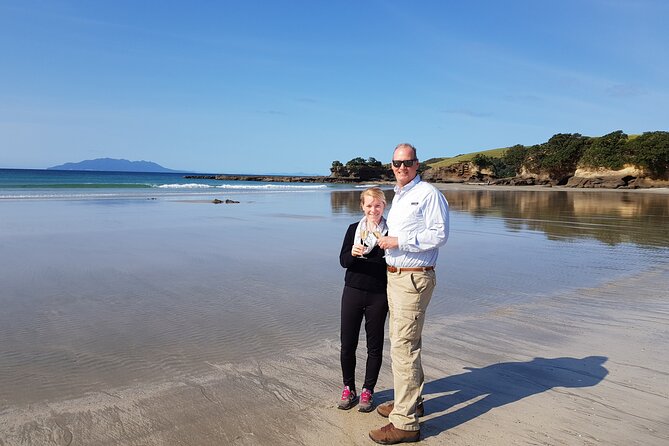 Matakana Scenic Coastal Getaway from Auckland - Extra stops that can appear: cheese, chocolate, honey, and small scenic breaks