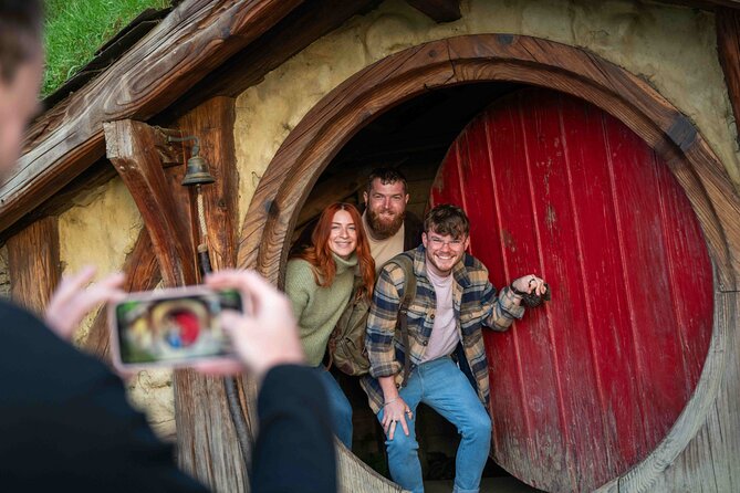 Premium Hobbiton Small Group Day Tour from Auckland - Hobbiton Movie Set: what the guided 2.5-hour circuit is really like
