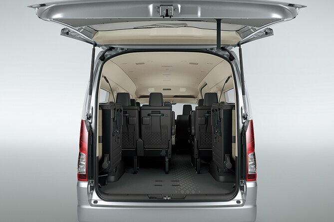 Private Auckland Airport Transfer to/from Auckland Hotels -SUV - Drivers and Local Help: Names You Might Meet