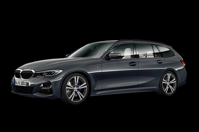 Private Auckland Airport Transfer: to/from City Hotels in Minivan - Price and value: $66 per group that can beat taxis