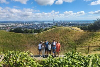 Private Auckland Best Top 5 Spots Half day Tour - Getting picked up in Auckland CBD, then settling into comfort