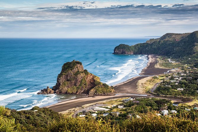 Private Auckland's West Coast - Piha/ Muriwai - Wild West Tour - Key highlights you’ll care about