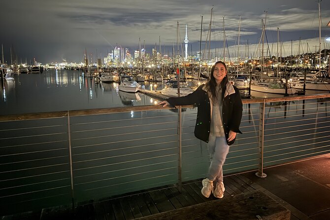 Private Night Tour of Auckland, Sky Tower Bar, Bridge & Museum - Who This Private Auckland Night Tour Suits Best