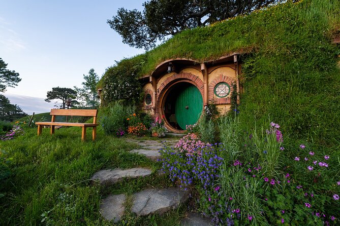 Private Tour: Hobbiton & Waitomo Glowworm Cave Experience - Timing and weather: the day runs rain or shine