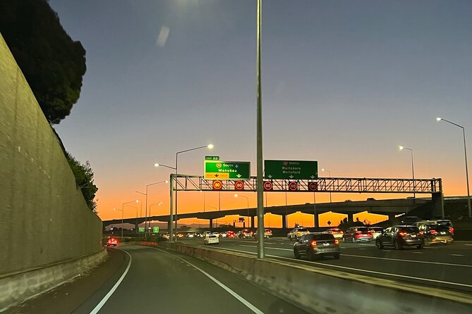 Private Transfer From Auckland City To Auckland Airport - Private door-to-door to Auckland Airport: the “stop thinking” option