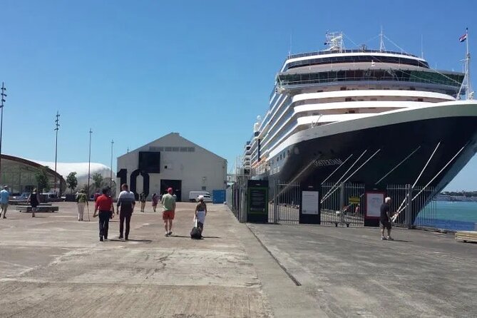 Private Transfer From Cruise Ship To Auckland Airport - Trust factors: NZTA licensed, Auckland Airport approved, insured