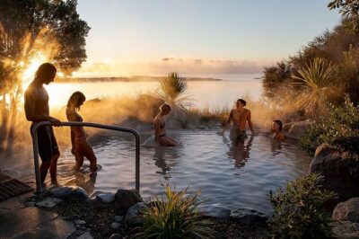 Rotorua Highlights Tour from Auckland with Optional Extras - Rotorua’s big structure: you pick your two stops