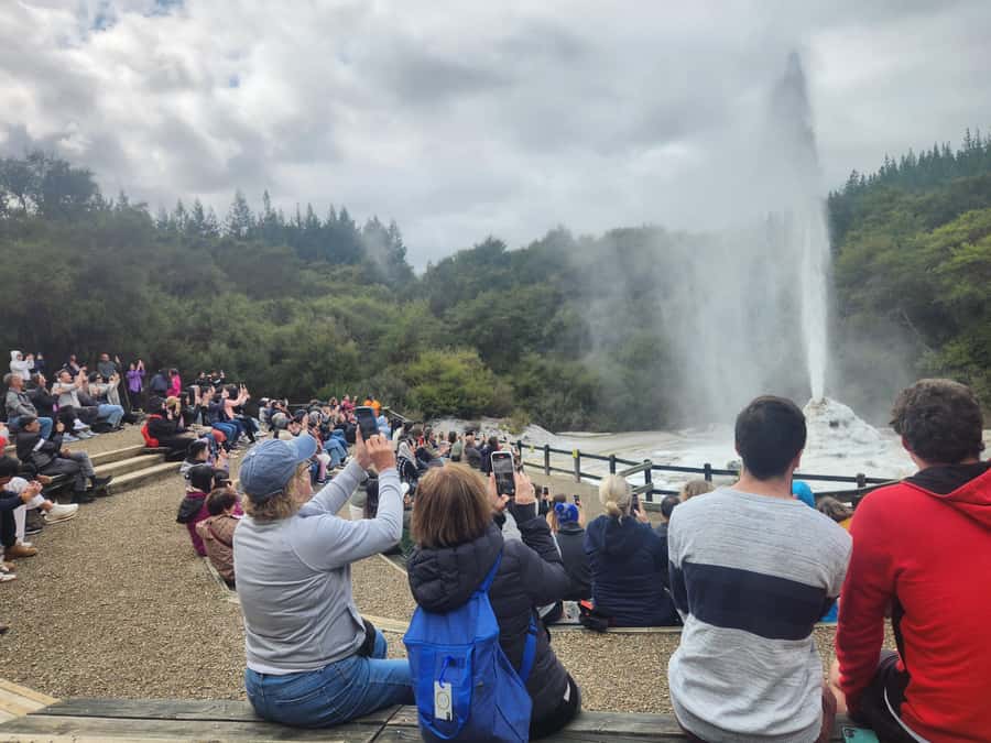 Rotorua & Taupo DayTour Waiotapu & Huka Falls from Auckland - Key highlights worth caring about