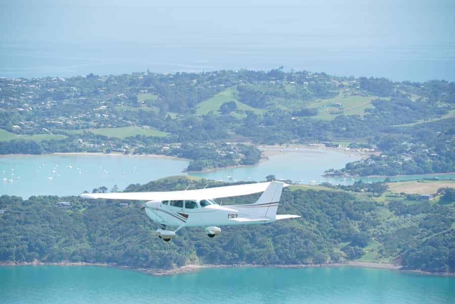 Sea, Land & Sky Premium Package - The Cessna 172 scenic flight: the views you can’t copy on the ground