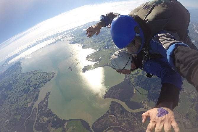 Skydive Auckland - The Exit and Freefall: 75 Seconds at 200+ km/h